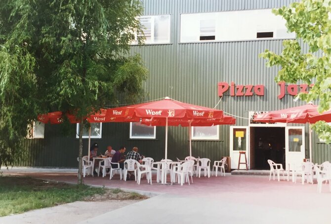 Organizatorių nuotr./Pirmasis Pizza Jazz restoranas
