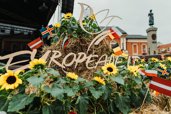 D.Rimeikos nuotr./Klaipėdoje prasideda antroji Europos šalių tautinės kultūros festivalio „Europeade“ diena