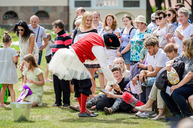 Pakruojo dvaro nuotr./Festivalis, kurį privalu aplankyti šią vasarą: Pakruojo dvaras vėl pavergė Europos širdis