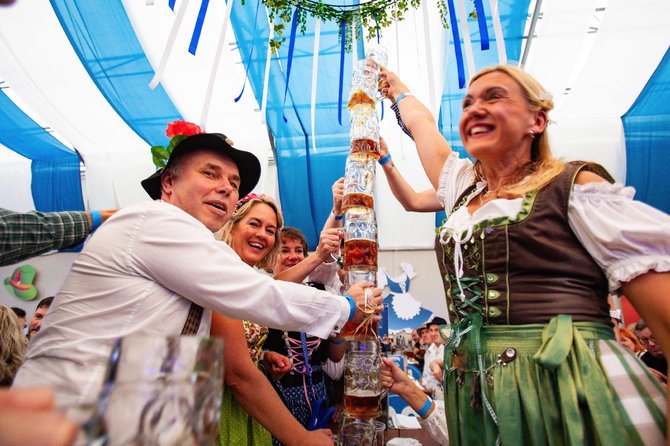 T.Biliūno nuotr./Kaune praūžė ketvirtasis „Oktoberfestas“: šventę vainikavo išskirtinis karališkosios šeimos atstovų vizitas