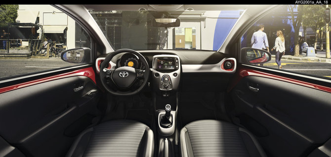 Gamintojo nuotr./„Toyota“ Kopenhagoje pristatė atnaujintą „Aygo“
