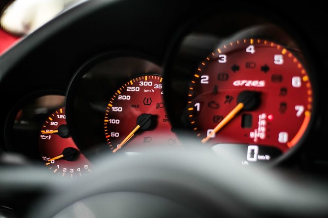 Bendrovės nuotr./Lietuvis įsigijo greičiausią „Porsche“ modelį