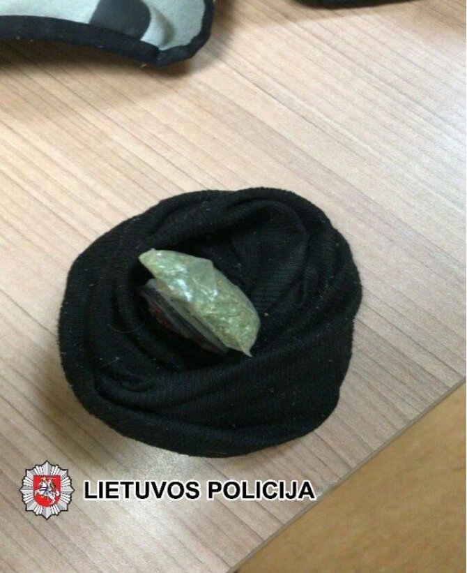 Tauragės apskr. VPK nuotr./Smūgis Tauragės narkomafijai