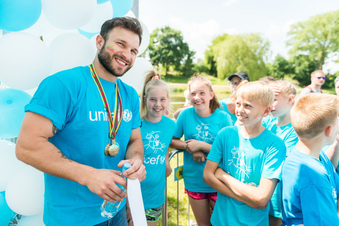 Renginio nuotr. /UNICEF vaikų bėgimo Kretingoje akimirka 