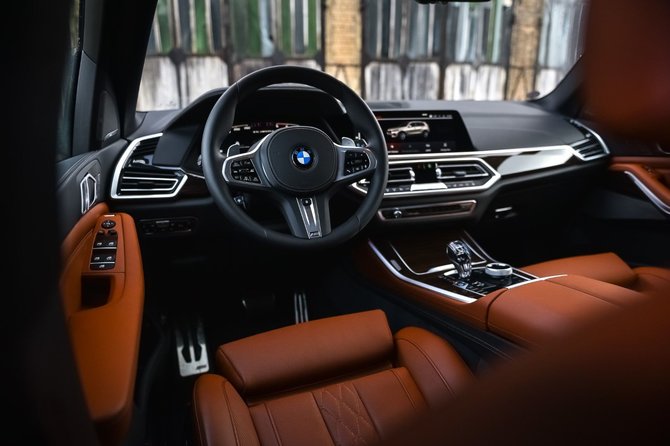 Vytauto Pilkausko nuotr./„BMW X5“