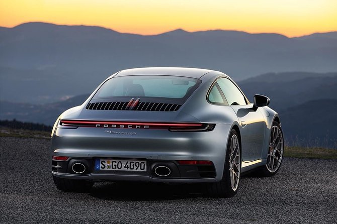 Gamintojo nuotr./„Porsche 911“