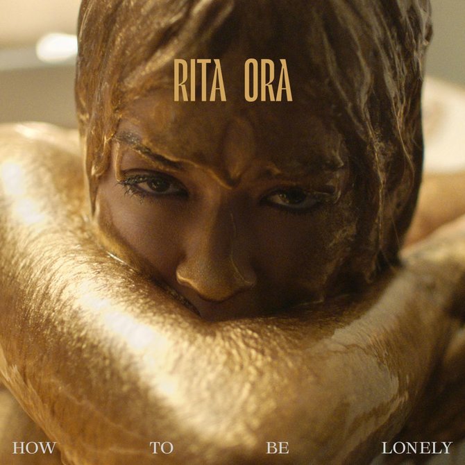 Albumo viršelis/Rita Ora „How To Be Lonely“ 