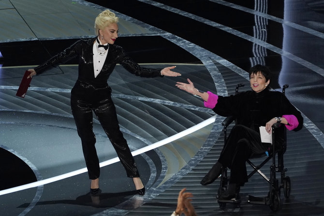 „Scanpix“/AP nuotr./Lady Gaga, Liza Minnelli