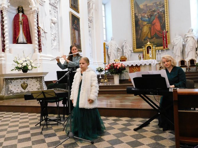 Ingridos Lukoševičienės nuotr./Akvilės Ališauskaitės koncerto akimirka