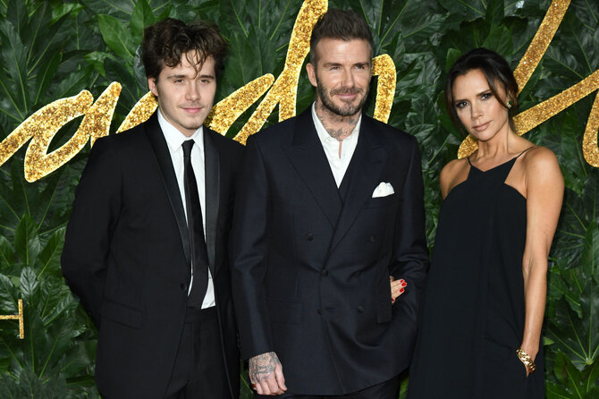 Vida Press nuotr./Brooklynas Beckhamas, Davidas Beckhamas, Victoria Beckham