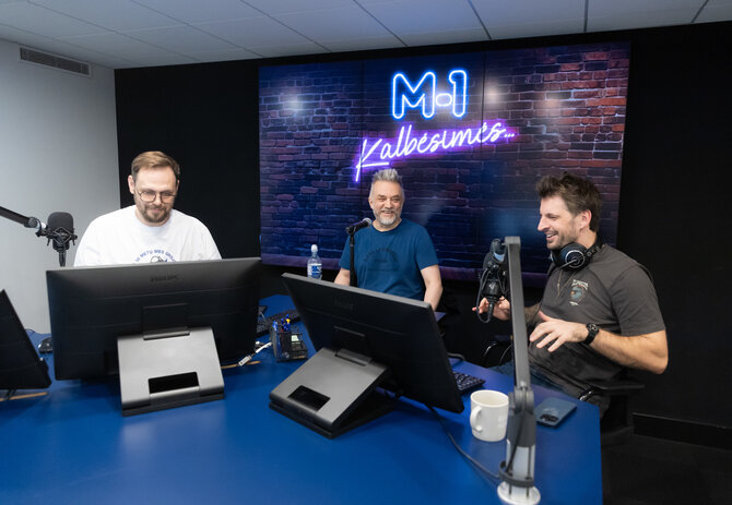 Gretos Skaraitienės / BNS nuotr./Andrius Mamontovas „M-1“ laidoje „Kalbėsimės“