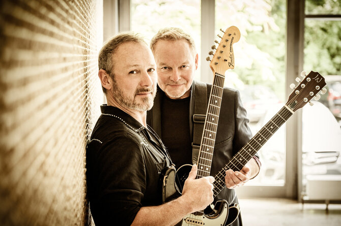 Asmeninio albumo nuotr./„Cutting Crew“