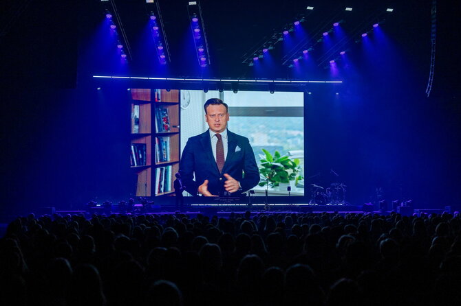 Vilniaus miesto savivaldybės nuotr./Mokytojų dienai skirti apdovanojimai-koncertas Vilniuje, 2025 m.