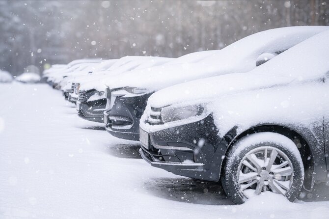 Shutterstock nuotr./Automobilių stovėjimo aikštelė