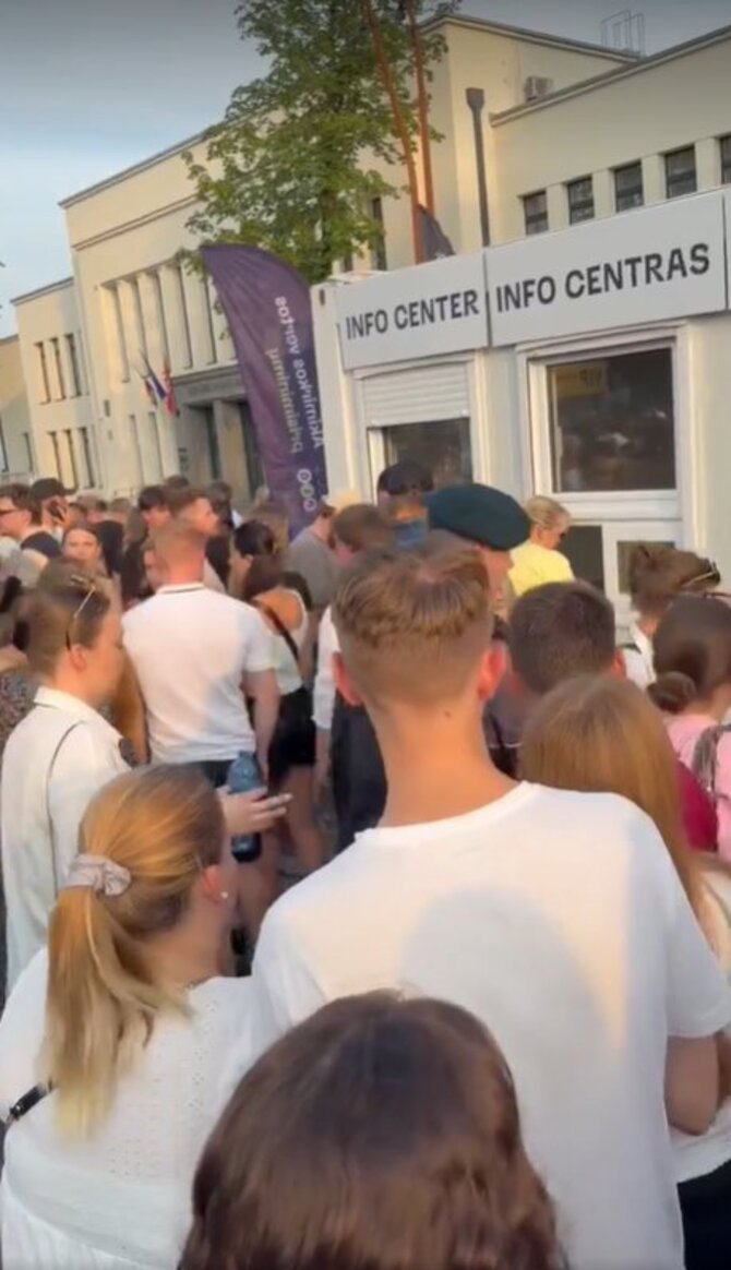 Stopkadras/Pitbull koncerte prireikė ir policijos pagalbos