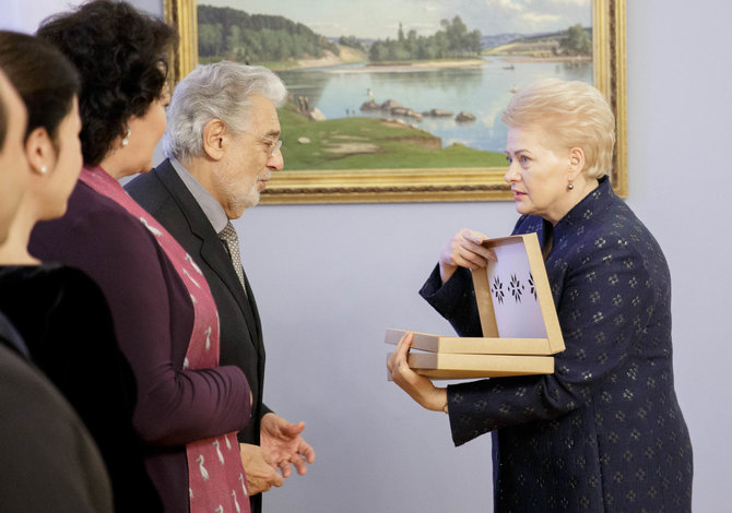 Josvydo Elinsko / 15min nuotr./Prezidentūroje Dalia Grybauskaitė susitiko su Placido Domingo