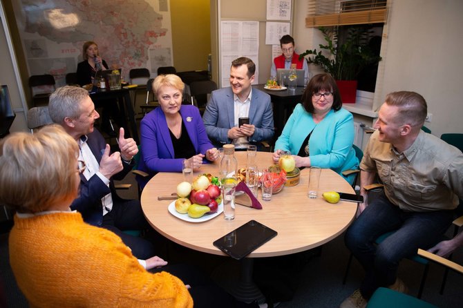 Josvydo Elinsko / 15min nuotr./Lietuvos socialdemokratai laukia rinkimų rezultatų