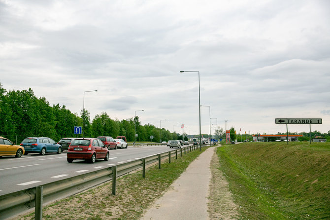 Josvydo Elinsko / 15min nuotr./Ukmergės plente prie Vilniaus vietoj posūkio į Tarandę planuoja tunelį