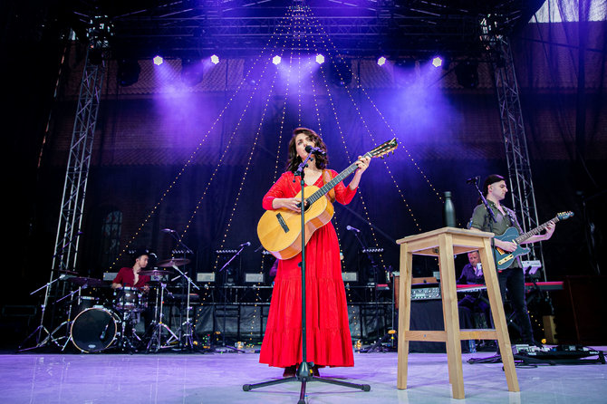 Josvydo Elinsko / 15min nuotr./Katie Melua koncerto Trakų pilyje akimirka