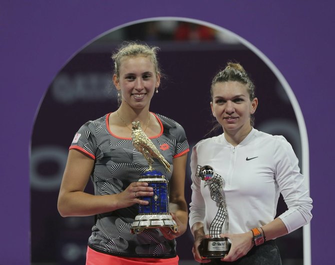 „Scanpix“/AP nuotr./Elise Mertens ir Simona Halep