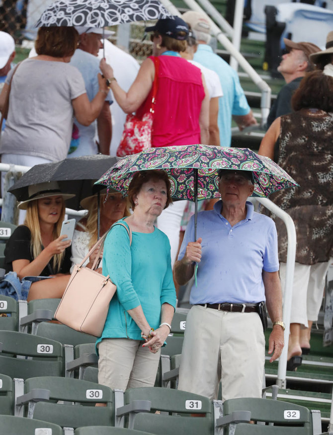 „Scanpix“/AP nuotr./„Delray Beach Open“ finalinį susitikimą sustabdė lietus