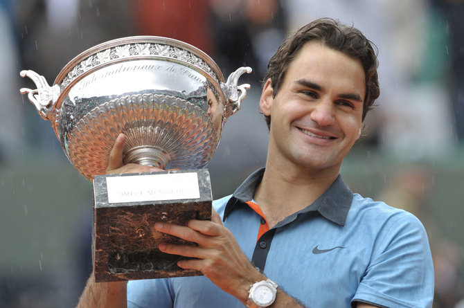 AFP/„Scanpix“ nuotr./Rogeris Federeris su vieninteliu karjeroje „Roland Garros“ titulu