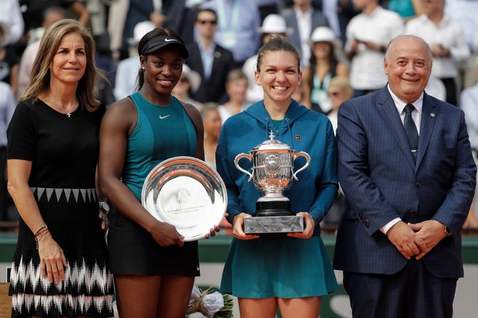 AFP/„Scanpix“ nuotr./Sloane Stephens ir Simona Halep