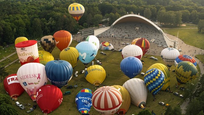 „Go Vilnius“ nuotr./Tiek balionų vienų metu Vilniuje skrido po 17 metų pertraukos
