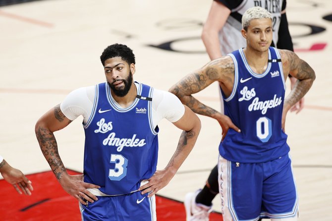 „Scanpix“ nuotr./Anthony Davisas ir Kyle'as Kuzma