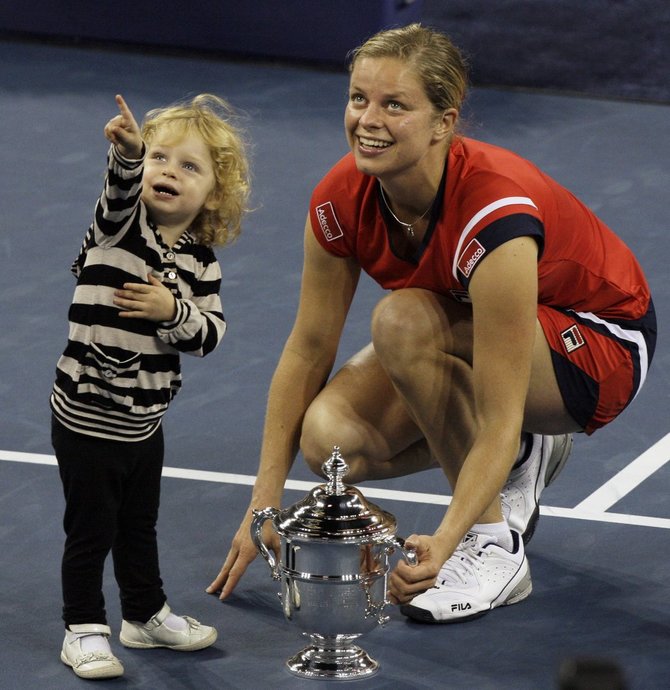 „Scanpix“ nuotr./Kim Clijsters su dukrele Jada po triumfo 2009 metų „US Open“