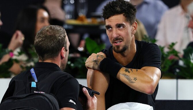 „Twitter“ nuotr./Thanasis Kokkinakis