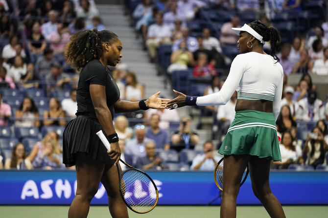 „Scanpix“ nuotr./Serena ir Venus Williams