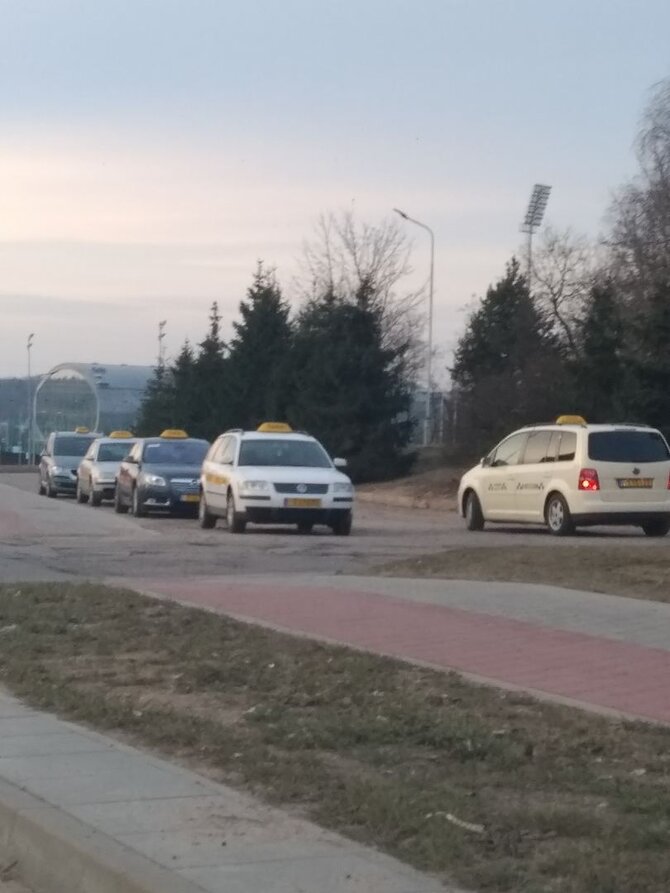 FNTT nuotr./Taksi automobilis Jonavoje