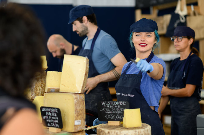 Alessandro Vargiu, Slow Food nuotr./Elitinė pasaulio sūrininkų bienalė „Cheese“