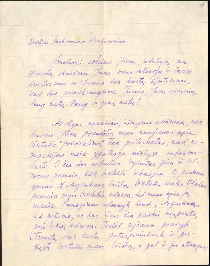Martyno Mažvydo bibliotekos rankraščių skyriaus nuotr., F205-151, lap.1/Viktoro Čečetos laiškas, kuriame jis rašo sužinojęs apie tai, kad jo žmona vis dar gyva.