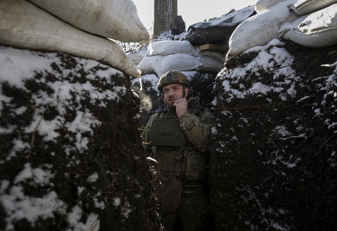 „Reuters“/„Scanpix“ nuotr./Ukrainos karys Donecko srityje