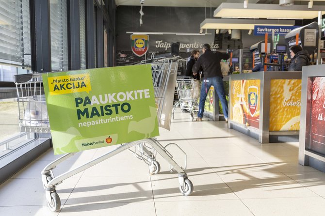 Lidl Lietuva nuotr./„Lidl“ nuo 2018 m. reguliariai remia Maisto banką įvairiais produktais