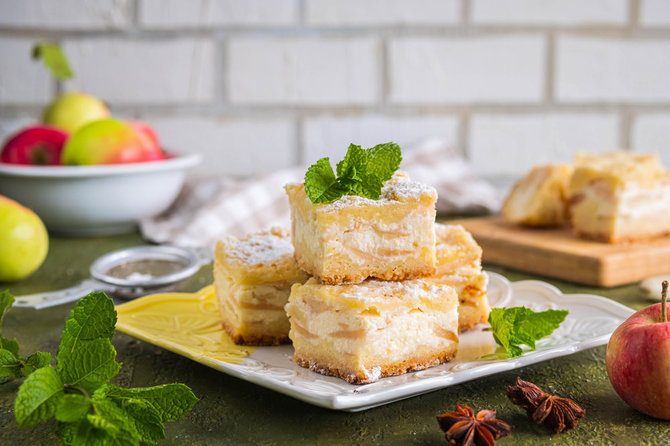 Lidl Lietuva nuotr./Rudeninis obuolių pyragas su varške