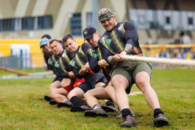 Elvio Žaldario nuotr./Seniūnijų žaidynės sugrįžo – daugiau nei 1000 sporto mėgėjų varžėsi Palangoje