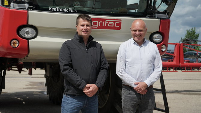 UAB Dotnuva Baltic spreyer specialist Algimantas Gyvis and Agrifac Prekyba head for the European markets Arnoud de Boer