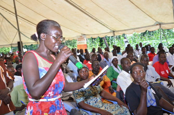 Community dialogue on a Regional citizens manifesto. UNNGOF photo