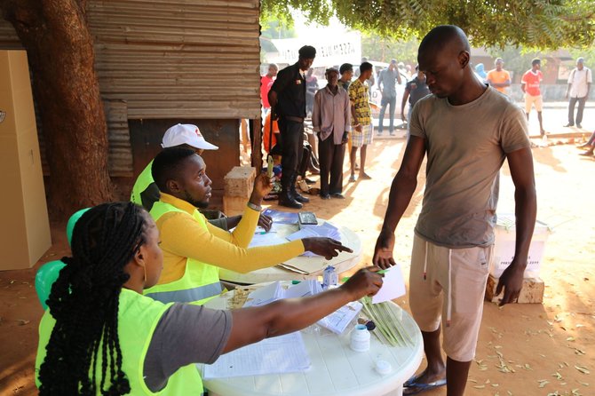 „Scanpix“/„SIPA“ nuotr./Bisau Gvinėjoje vyksta antrasis prezidento rinkimų turas