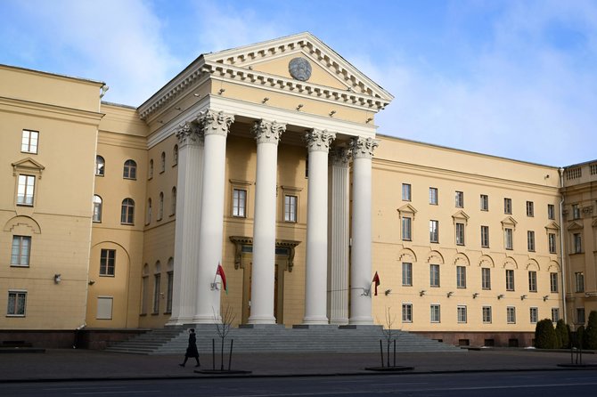 „Scanpix“/AFP nuotr./Baltarusijos Valstybės saugumo komiteto (KGB) būstinė Minske