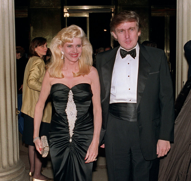 „Scanpix“ nuotr./Donaldas Trumpas ir Ivana Trump