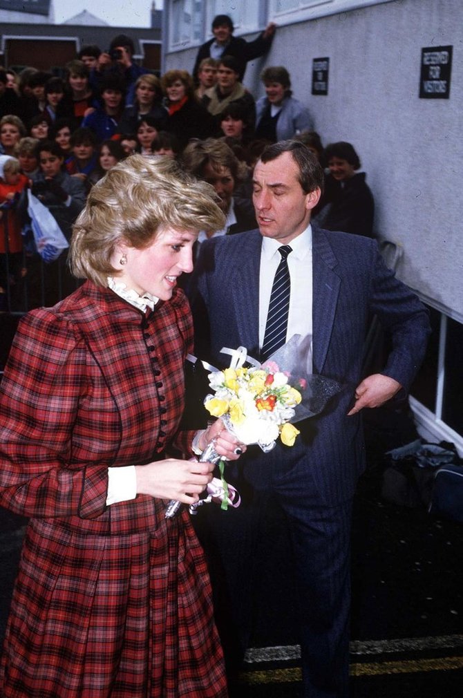Vida Press nuotr./Princesė Diana su Barry