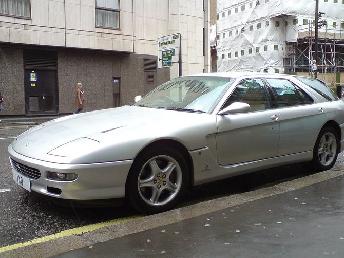 Wikimedia Commons nuotr./Ferrari 456 GT Venice atitekęs kolekcionieriui Jungtinėje Karalystėje