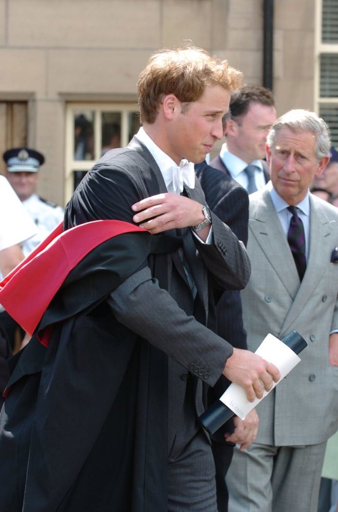 Vida Press nuotr./Princas Williamas St. Andrews universiteto baigimo šventėje 2005-aisiais