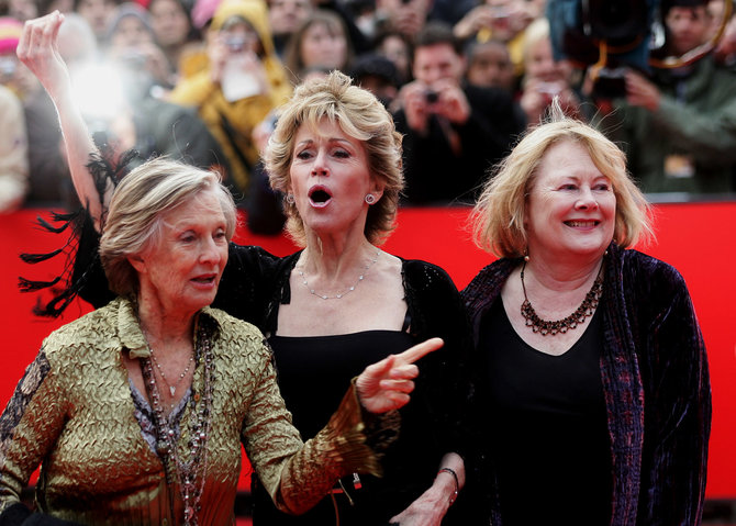 Vida Press nuotr./Cloris Leachman, Jane Fonda ir Shirley Knight