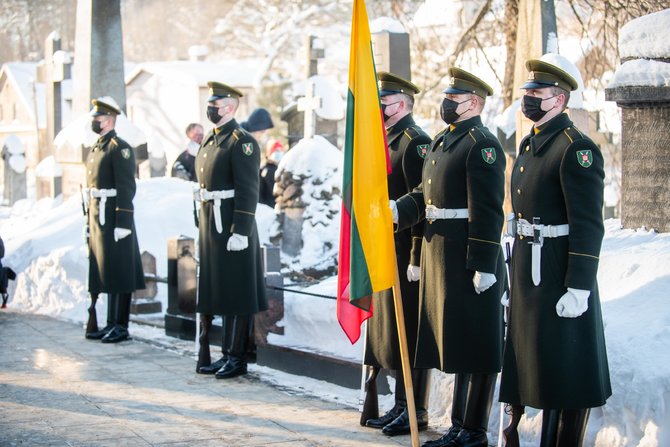 Arno Strumilos / 15min nuotr./Šalies vadovai pagerbė vasario 16-osios Signatarų atminimą