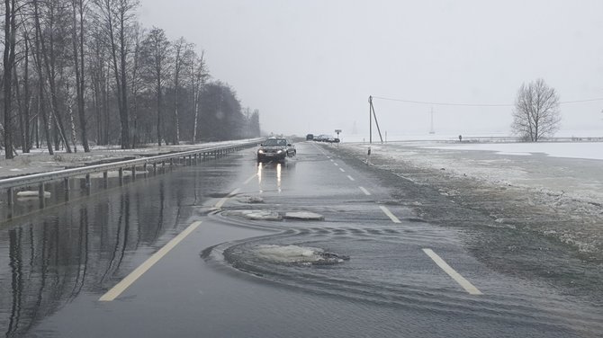 Rolando Žalgevičiaus nuotr./Potvynis pamaryje